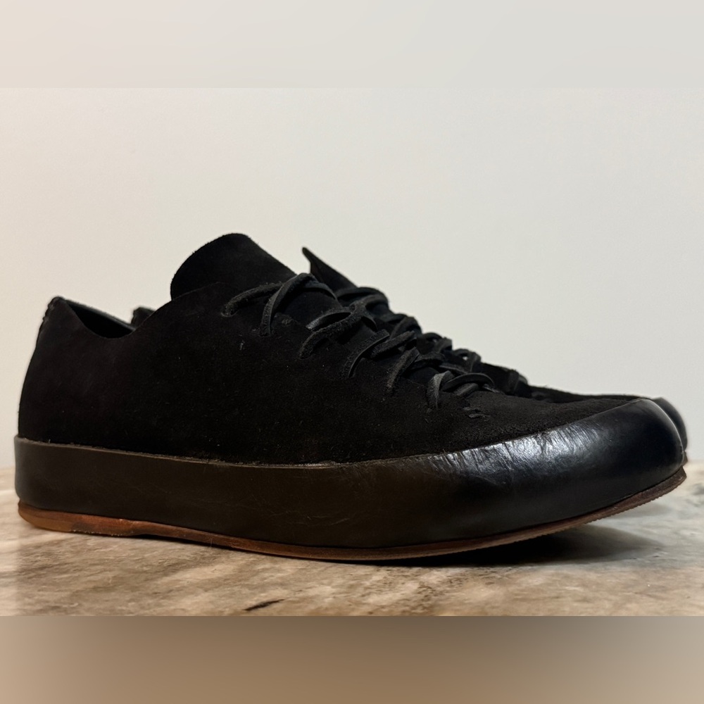 FEIT HAND SEWN CLASSIC LOW SUEDE VEGETABLE TANNED BLACK 40 / 7 $850